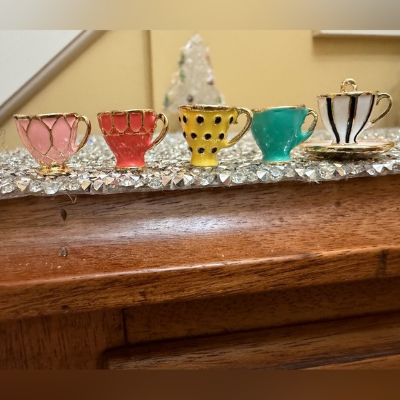 Teacup metal beads jewelry gold tea cup saucer charm pendant Kate Spade necklace - Picture 5 of 8